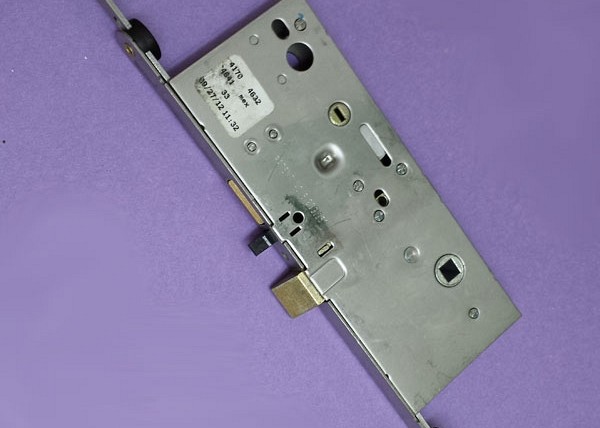 PGT 750 Series Multi-point Lock Replacement for French doors